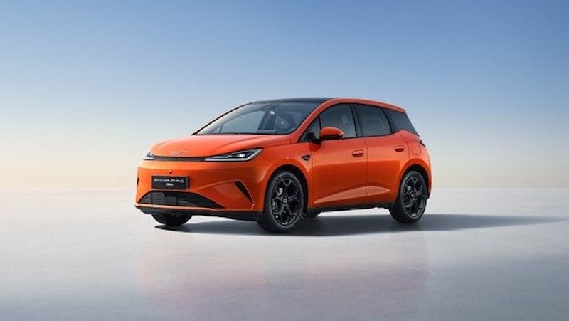 Hybrid system with more than 1,000 kilometres of total range