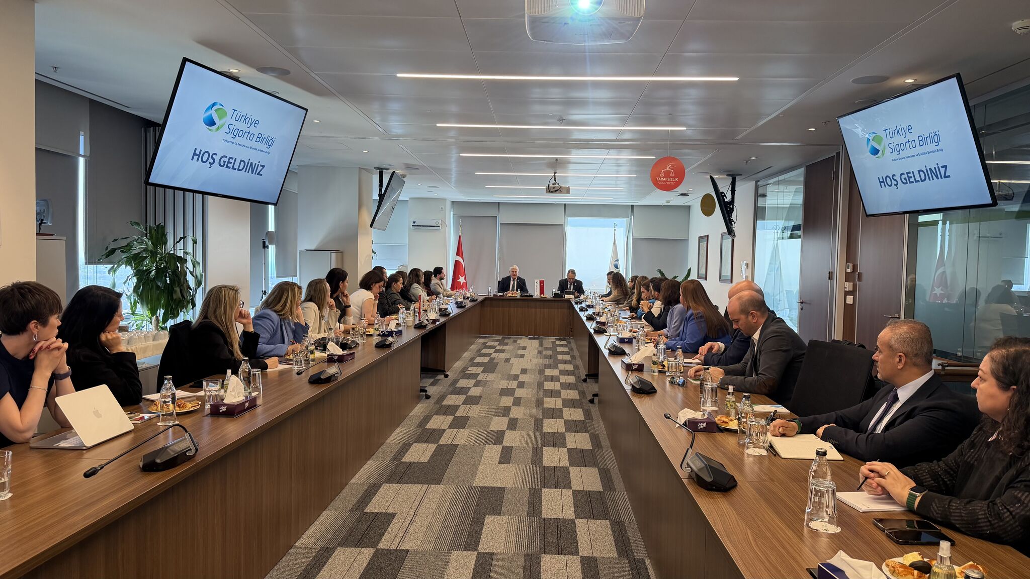 Strengthening Communication Networks in the Turkish Insurance Sector