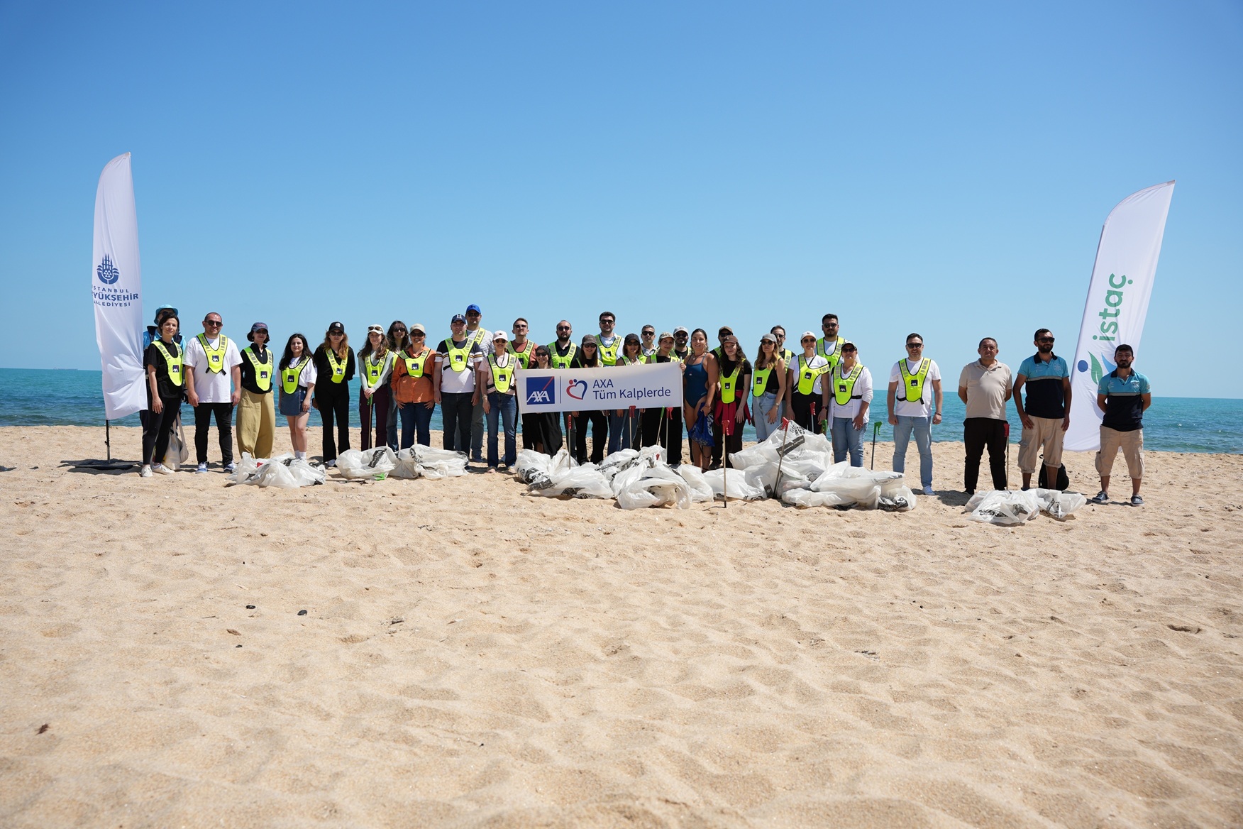 AXA Goodness Week Kicked Off with a Beach Clean-up Event Featuring Bengisu Avcı