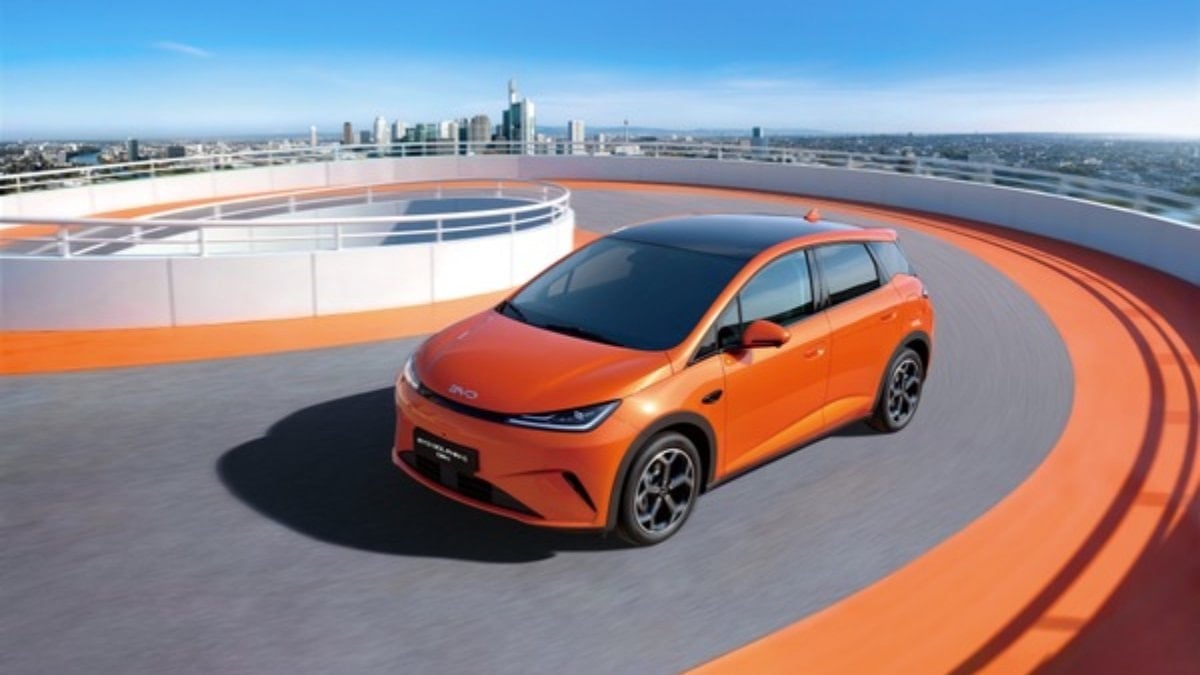 BYD Dolphin G DM-i Brings Long-Range Hybrid Efficiency to Europe